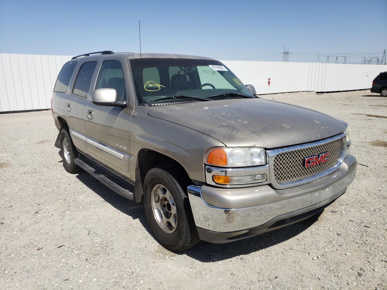 GMC YUKON 2003 with VIN 1GKEC13T73R268234 - Photo from auction