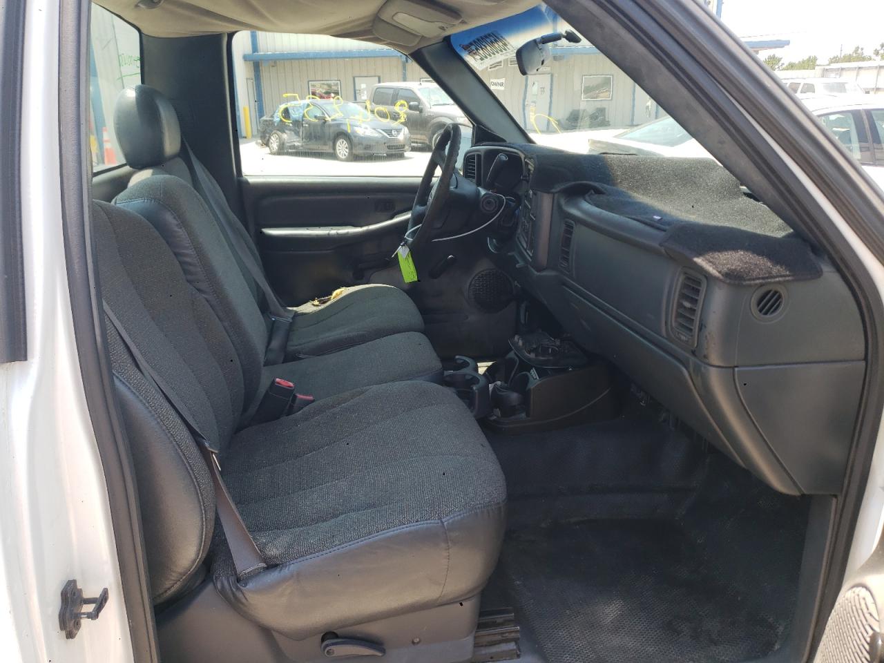 Photo 5 from auction – 2001 GMC NEW SIERRA with VIN 1GTEC14V91E900439