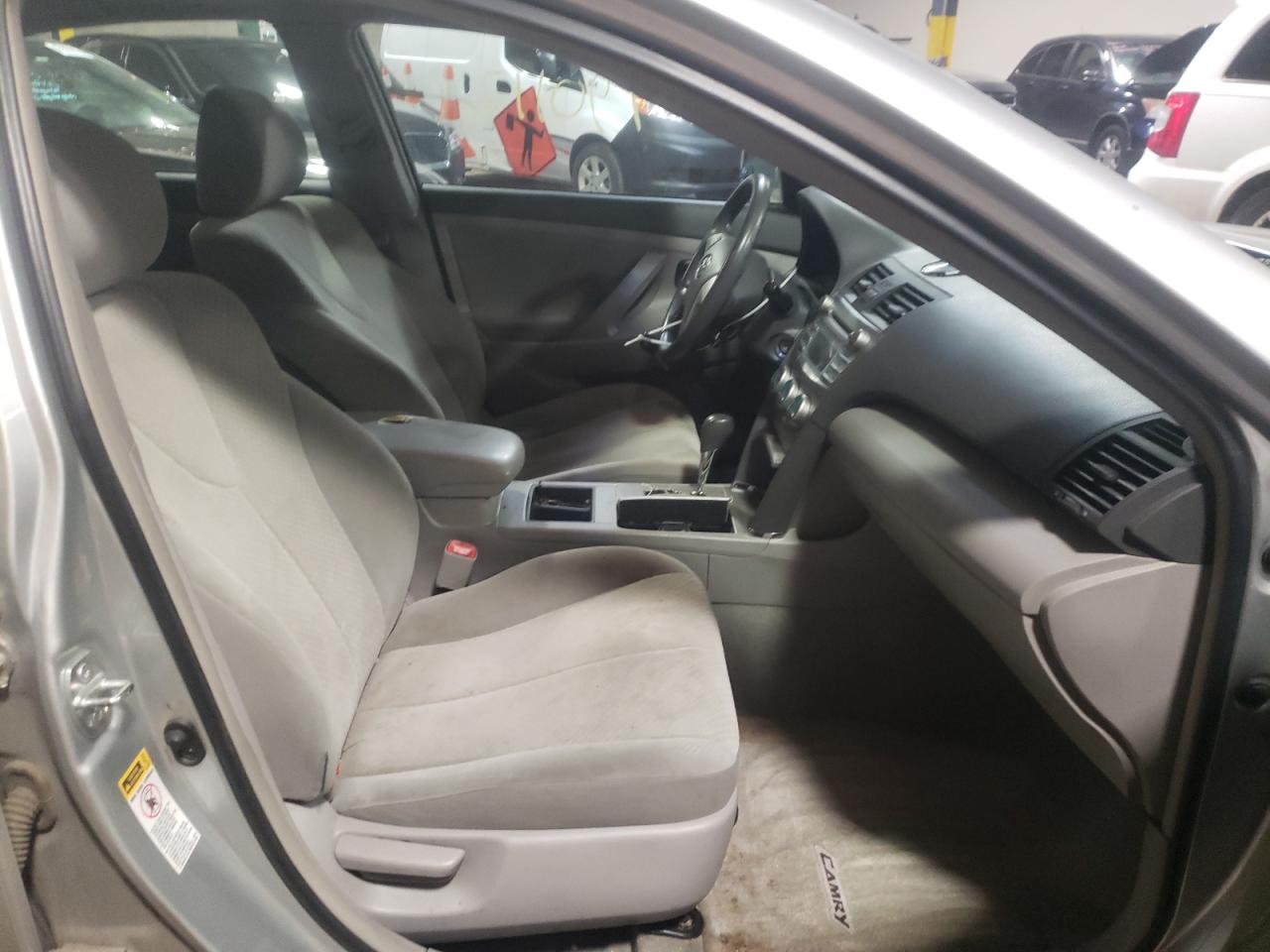 Photo 5 from auction – 2007 TOYOTA CAMRY CE with VIN 4T1BE46K27U056627