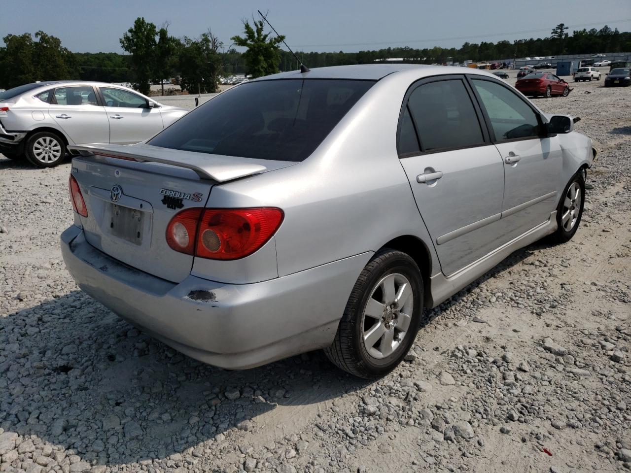Photo 4 from auction – 2005 TOYOTA COROLLA CE with VIN 2T1BR32E45C406451
