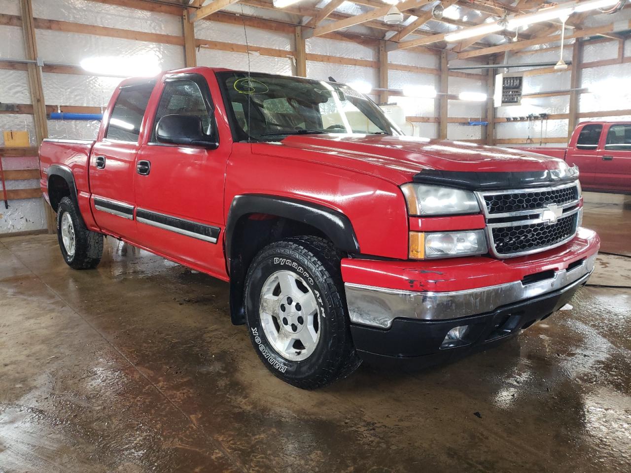 CHEVROLET SILVERADO 2006 with VIN 2GCEK13T161167735 - Photo from auction