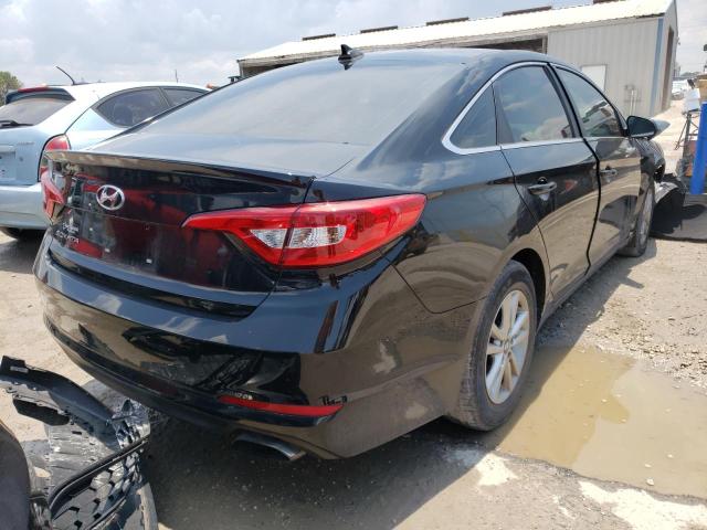 Photo 4 from auction – 2017 HYUNDAI SONATA SE with VIN 5NPE24AF2HH494810