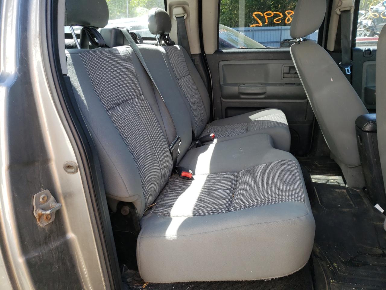 Photo 6 from auction – 2011 DODGE DAKOTA SLT with VIN 1D7RW3GK8BS624074