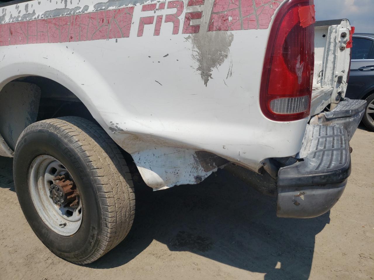 Photo 9 from auction – 2002 FORD F250 SUPER with VIN 1FTNX20SX2EB56051