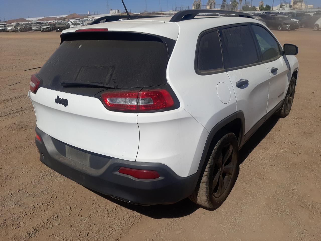 Photo 4 from auction – 2017 JEEP CHEROKEE S with VIN 1C4PJLAB2HW554114