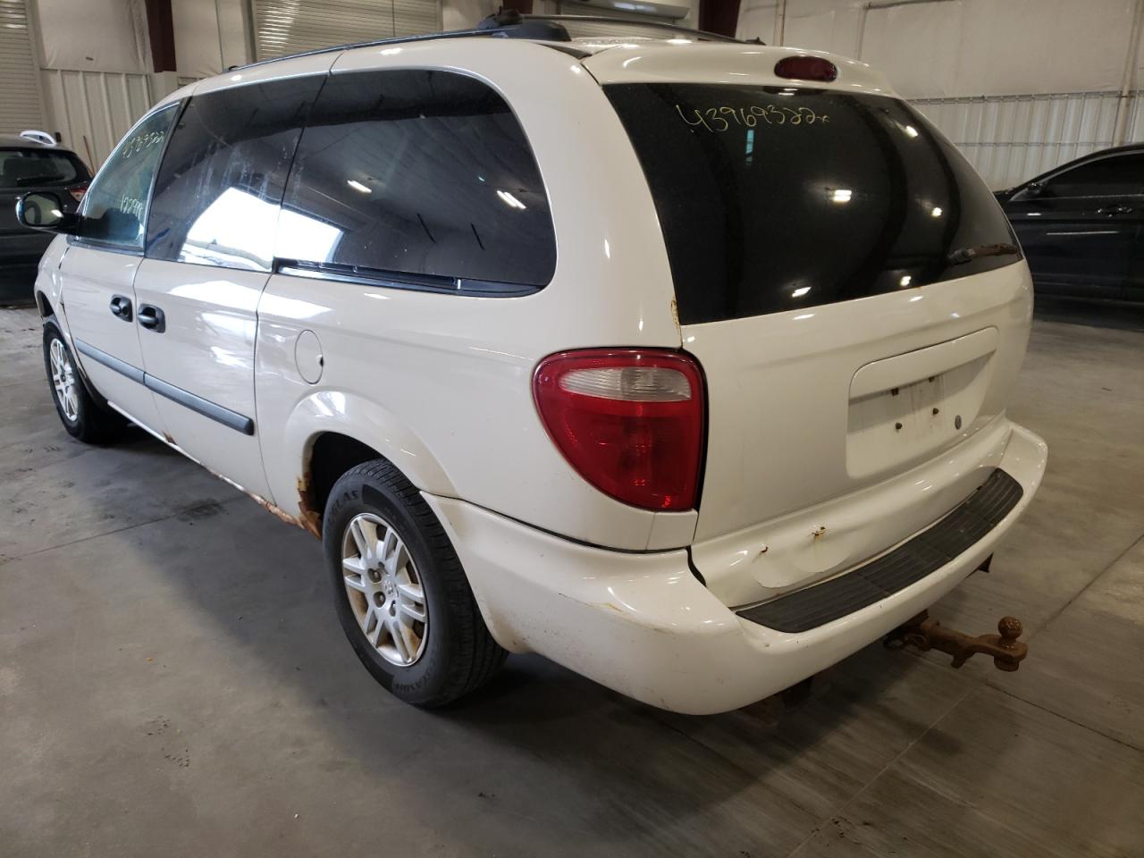 Photo 3 from auction – 2005 DODGE GRAND CARA with VIN 1D4GP24R05B385346
