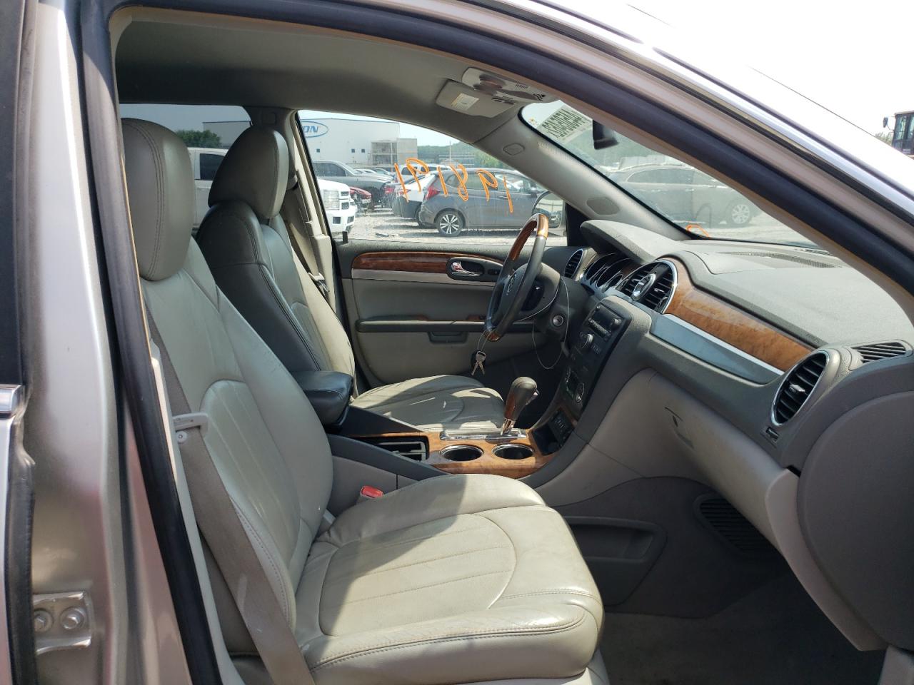 Photo 5 from auction – 2008 BUICK ENCLAVE CX with VIN 5GAER237X8J278685