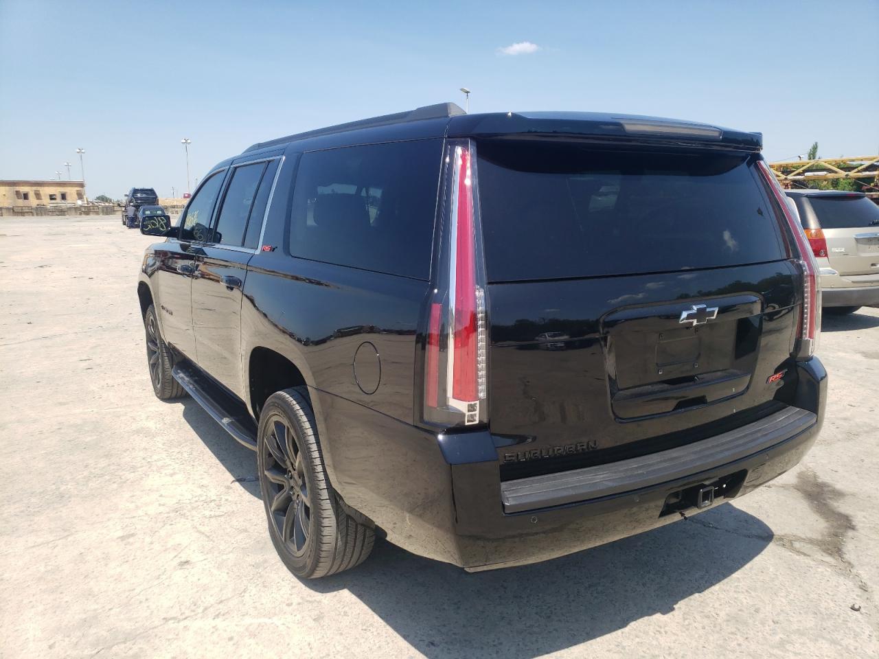 Photo 3 from auction – 2016 CHEVROLET SUBURBAN C with VIN 1GNSCHKC9GR382435