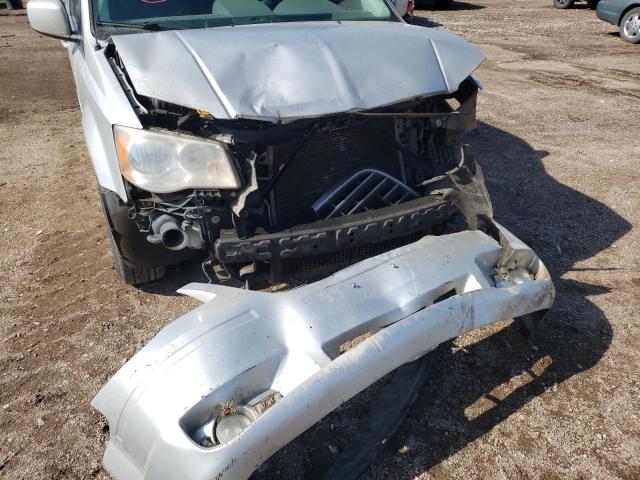 Photo 9 from auction – 2008 CHRYSLER TOWN & COU with VIN 2A8HR54P28R843382