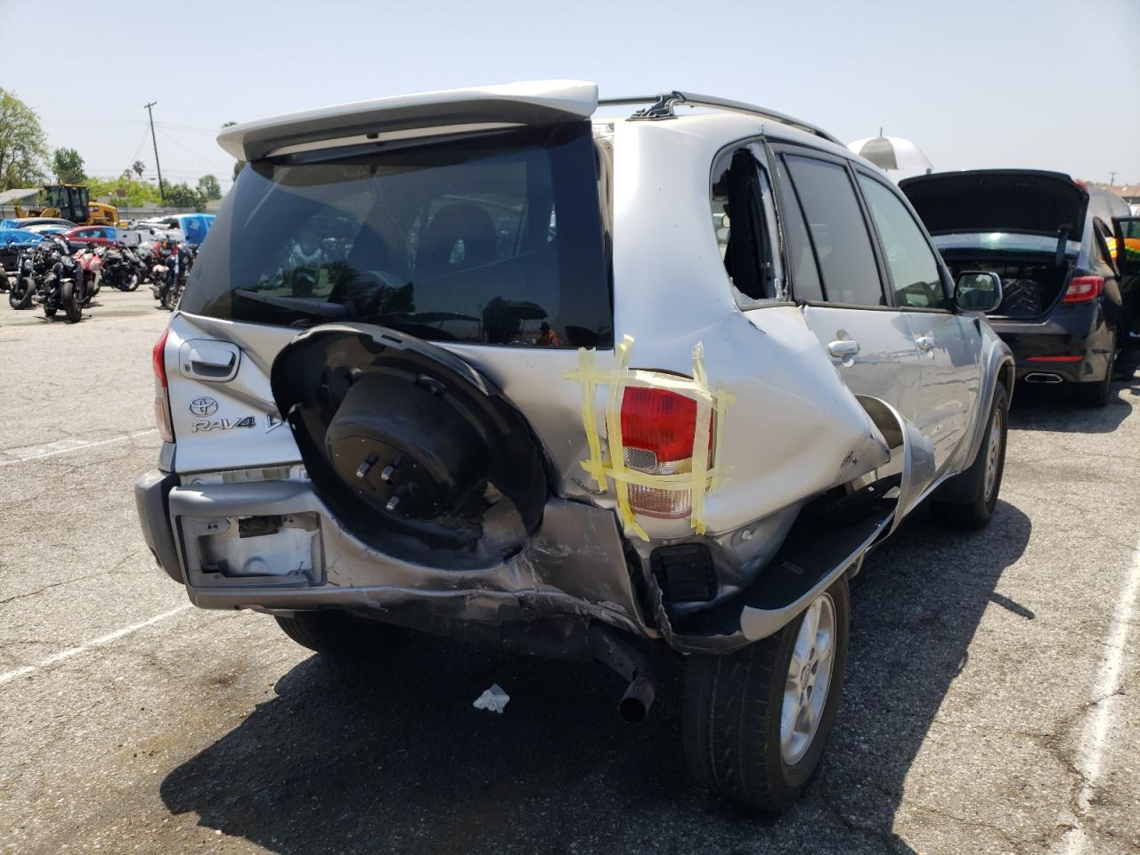 Photo 9 from auction – 2001 TOYOTA RAV4 with VIN JTEHH20V116003907