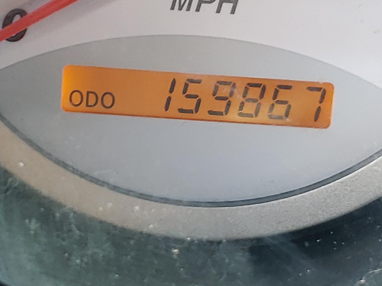 Photo 8 from auction – 2005 TOYOTA RAV4 with VIN JTEHD20V050068414
