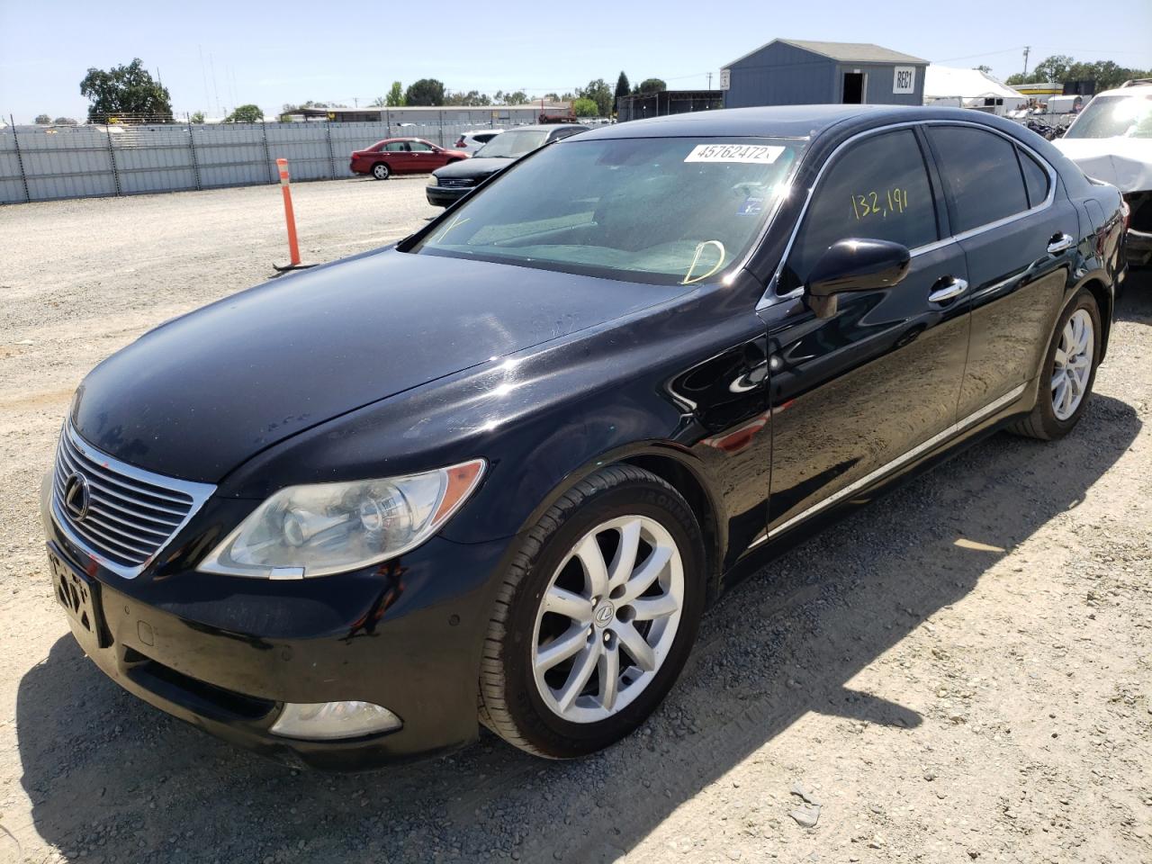Photo 2 from auction – 2008 LEXUS LS 460 with VIN JTHBL46F685068755