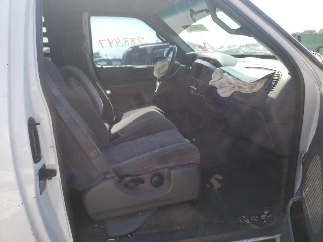 Photo 5 from auction – 2002 FORD F150 with VIN 2FTRX07212CA16892