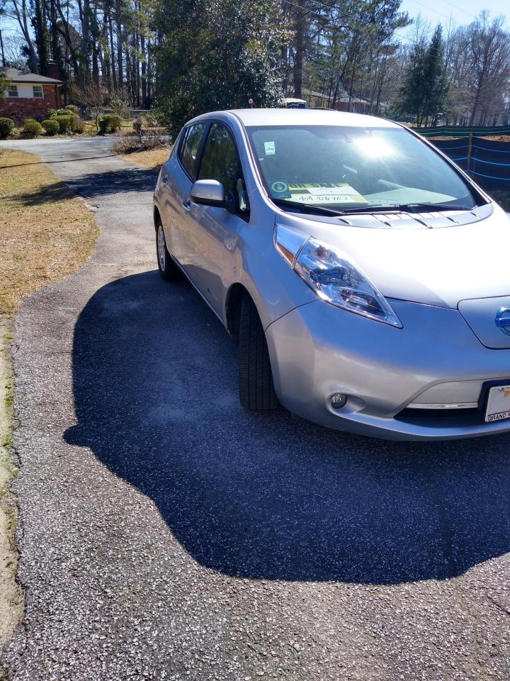 NISSAN LEAF SV 2012 with VIN JN1AZ0CP2CT017651 - Photo from auction