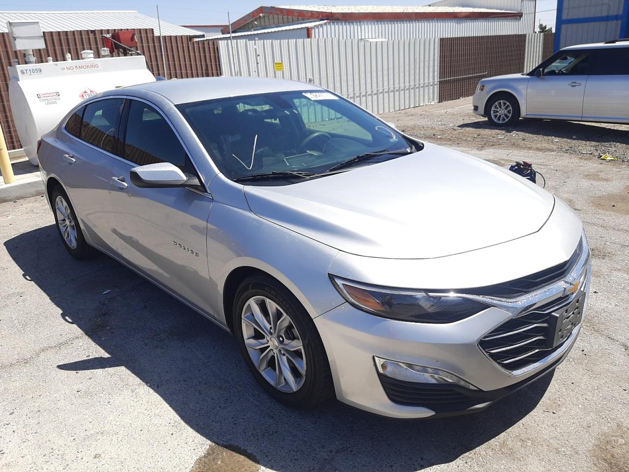 CHEVROLET MALIBU LT 2019 with VIN 1G1ZD5ST3KF137085 - Photo from auction