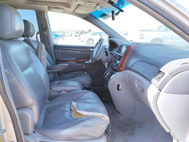 Photo 5 from auction – 2004 TOYOTA SIENNA CE with VIN 5TDZA22CX4S078067