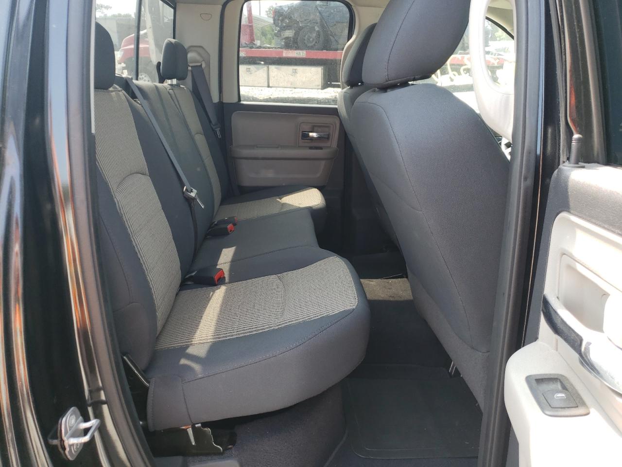 Photo 6 from auction – 2010 DODGE RAM 1500 with VIN 1D7RB1GP8AS101843