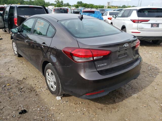 Photo 3 from auction – 2017 KIA FORTE LX with VIN 3KPFK4A72HE136561