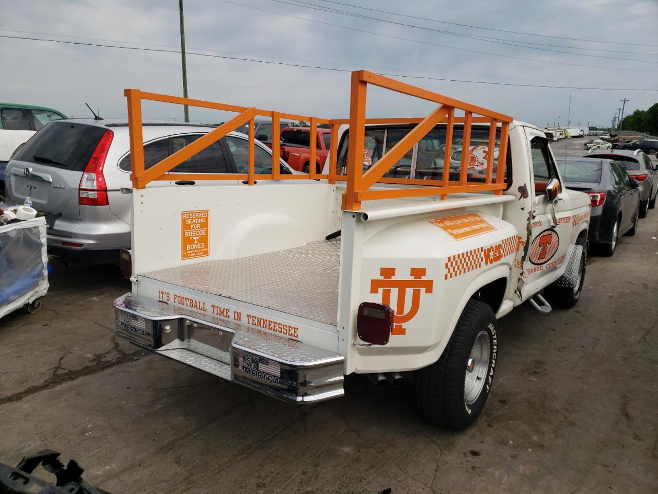 Photo 4 from auction – 1985 FORD F150 with VIN 1FTDF15F6FLA13149