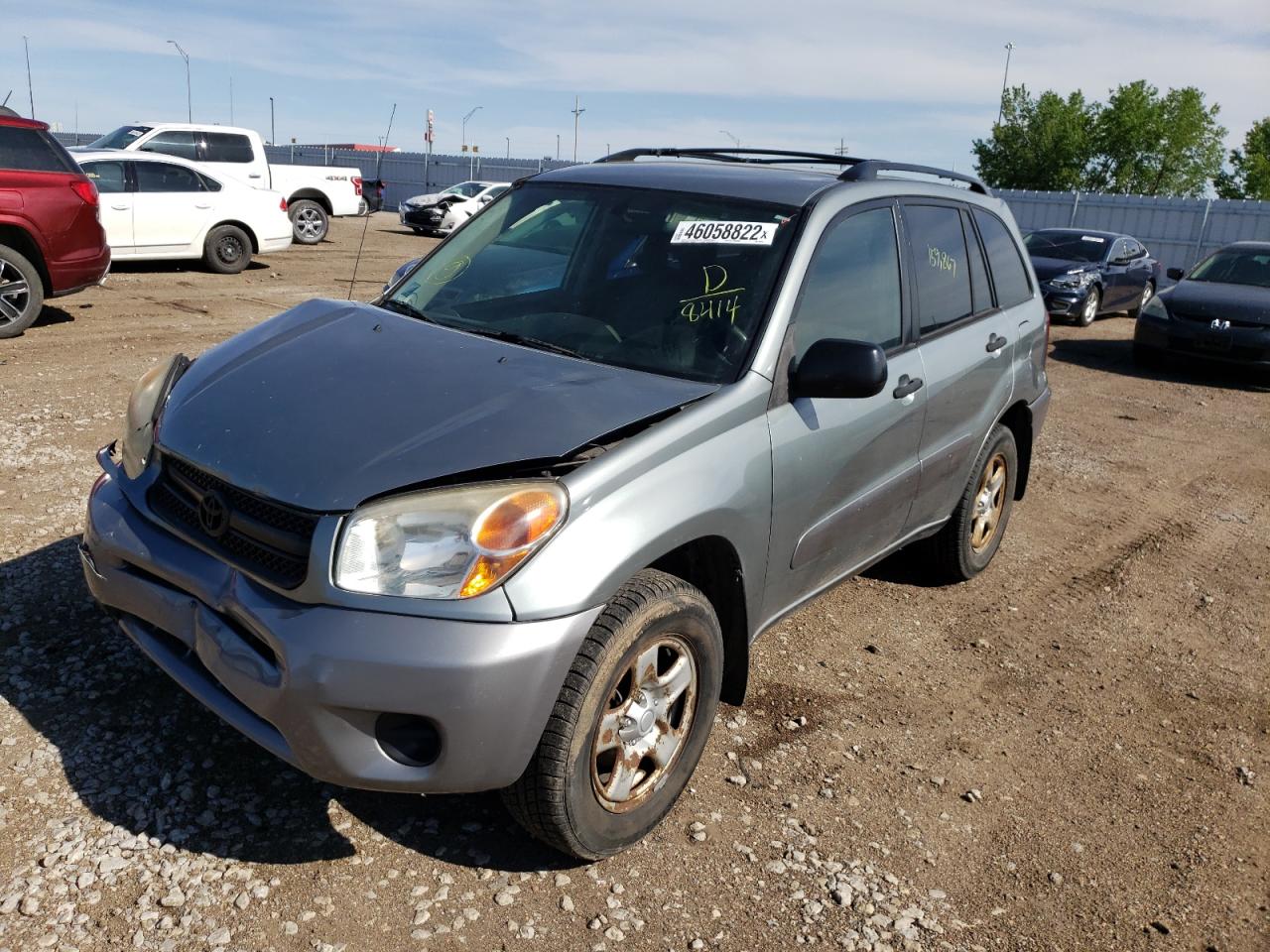 Photo 2 from auction – 2005 TOYOTA RAV4 with VIN JTEHD20V050068414