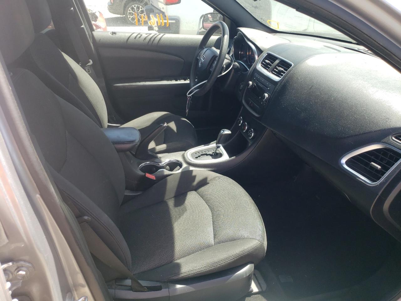 Photo 5 from auction – 2014 DODGE AVENGER SE with VIN 1C3CDZAB4EN112577