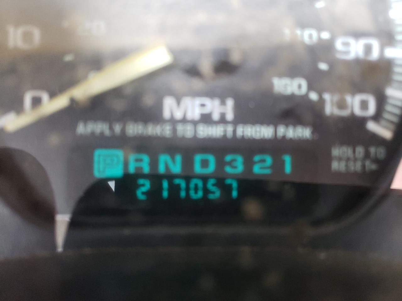 Photo 8 from auction – 2000 CHEVROLET SILVERADO with VIN 1GCEK19T7YE112103