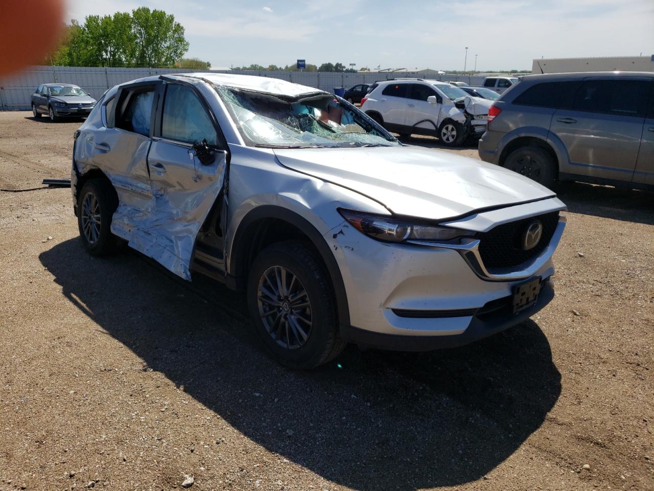 MAZDA CX-5 TOURI 2020 with VIN JM3KFBCM8L0770685 - Photo from auction