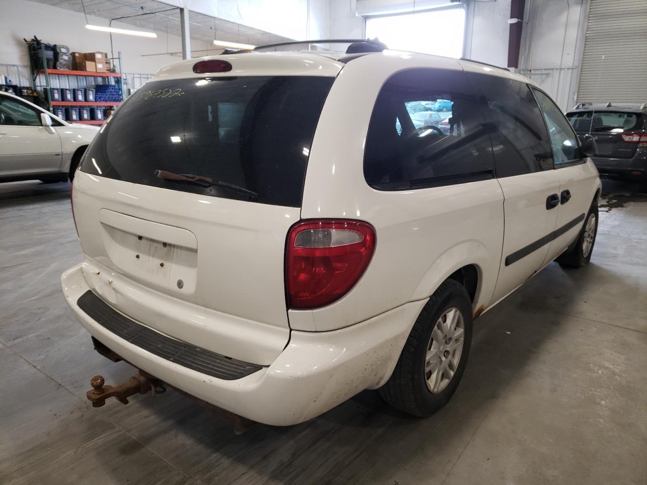 Photo 4 from auction – 2005 DODGE GRAND CARA with VIN 1D4GP24R05B385346