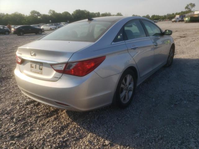 Photo 4 from auction – 2012 HYUNDAI SONATA SE with VIN 5NPEC4AC2CH450687