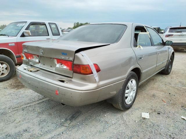 Photo 4 from auction – 2000 TOYOTA CAMRY CE with VIN 4T1BG22K3YU640928