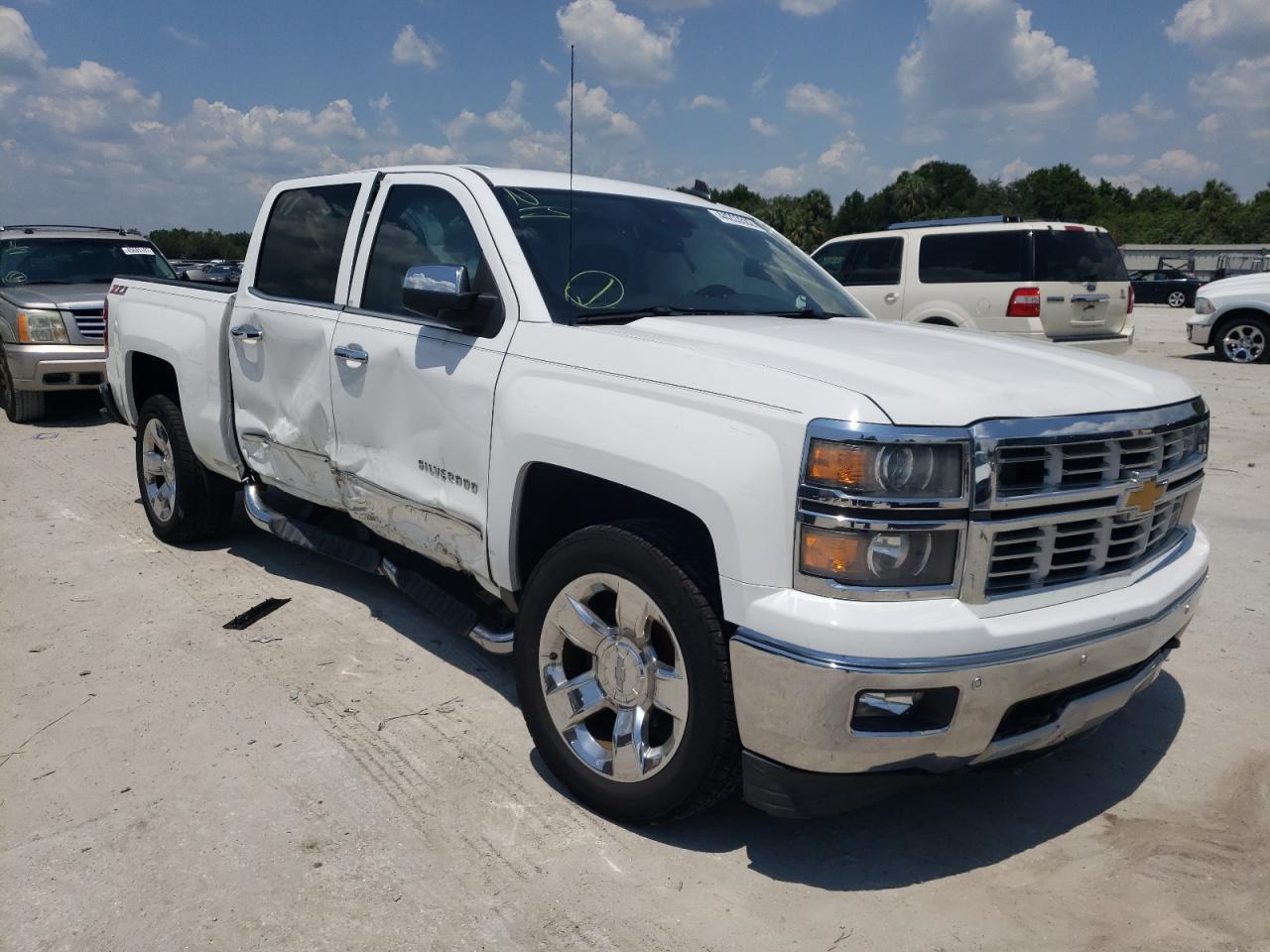 CHEVROLET SILVERADO 2015 with VIN 3GCPCSEC0FG286327 - Photo from auction