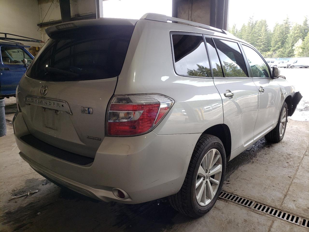 Zdjęcie 4 z aukcji – 2010 TOYOTA HIGHLANDER z VIN JTEJW3EH4A2047861