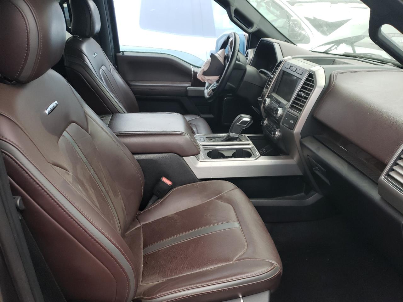 Photo 5 from auction – 2017 FORD F150 SUPER with VIN 1FTEW1CG1HFB34012