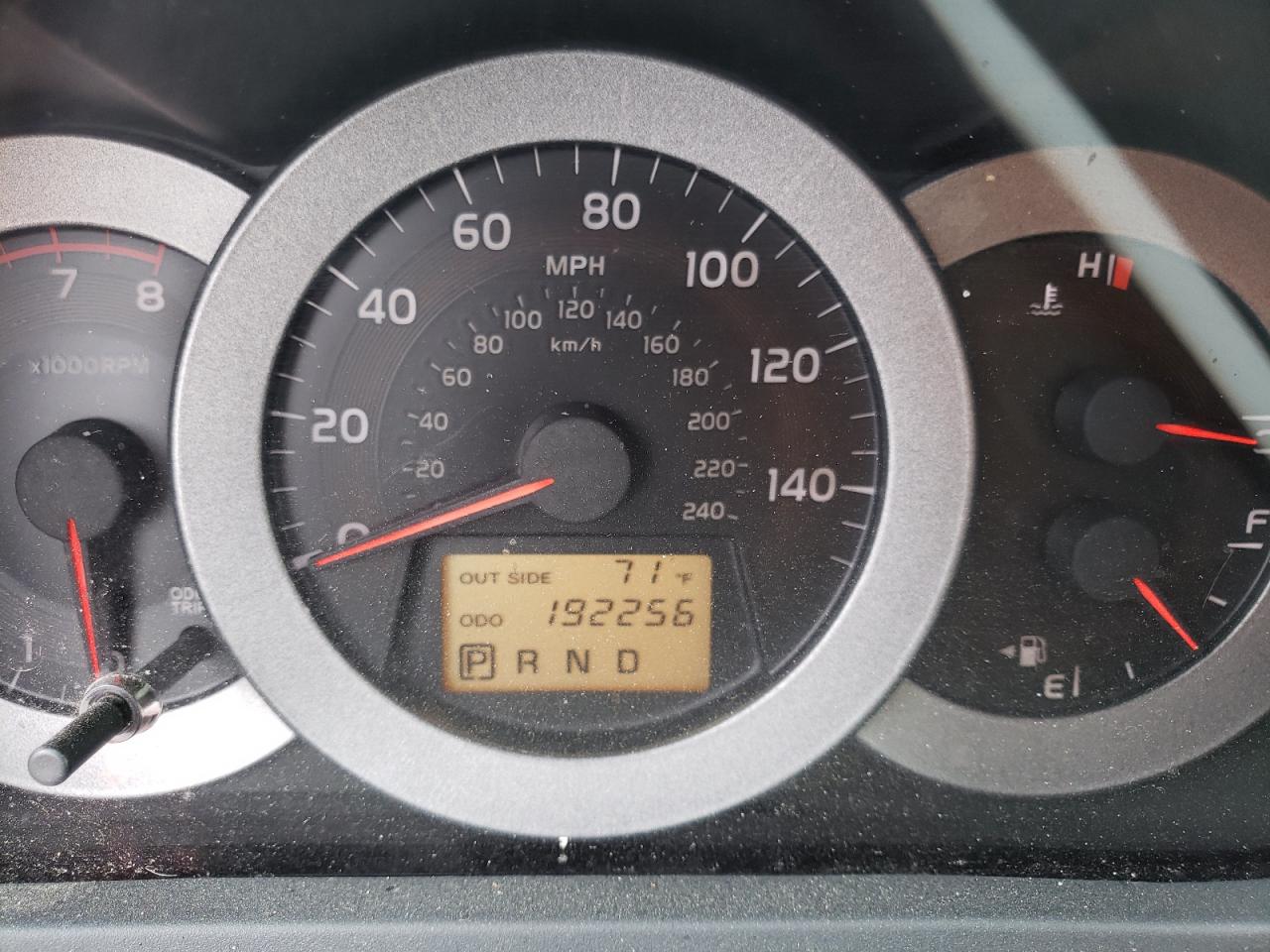 Photo 8 from auction – 2007 TOYOTA RAV4 with VIN JTMZK35V675015168