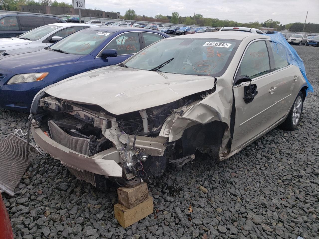 Photo 19 from auction – 2014 CHEVROLET MALIBU 1LT with VIN 1G11C5SL1EF278466