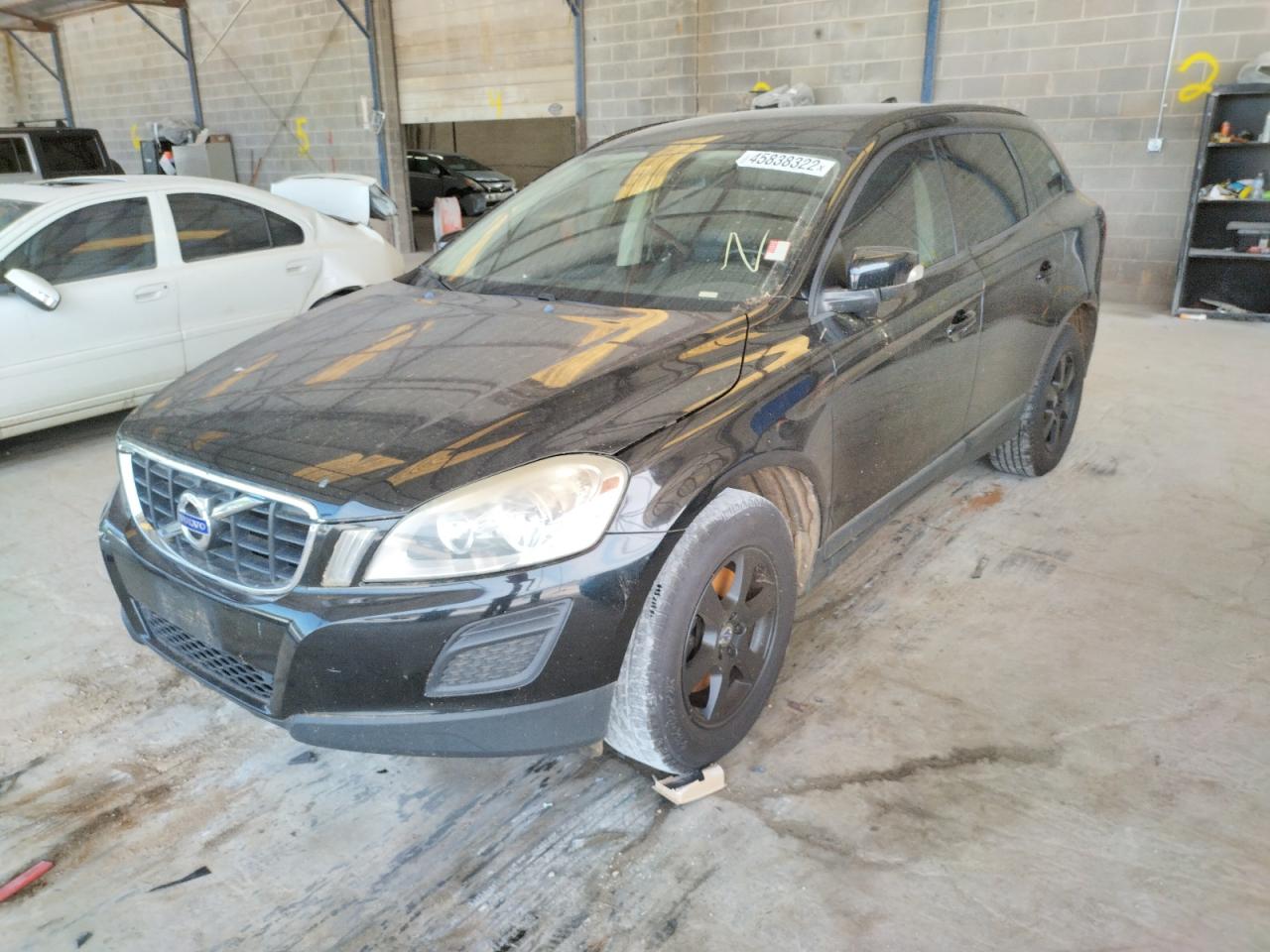 Photo 2 from auction – 2011 VOLVO XC60 3.2 with VIN YV4952DL3B2164436