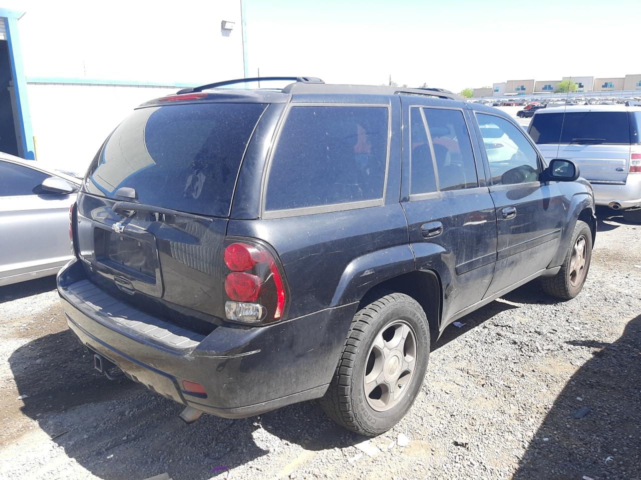 Photo 4 from auction – 2008 CHEVROLET TRAILBLAZE with VIN 1GNDS13S482158928