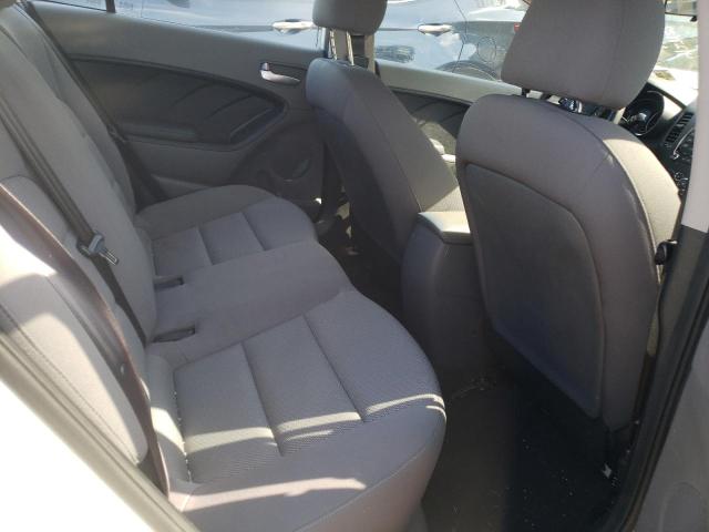 Photo 6 from auction – 2017 KIA FORTE LX with VIN 3KPFK4A76HE096002