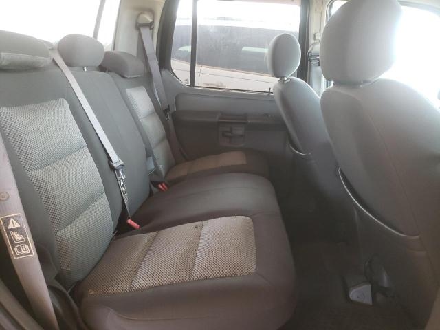 Photo 6 from auction – 2004 FORD EXPLORER S with VIN 1FMZU67K84UA90109