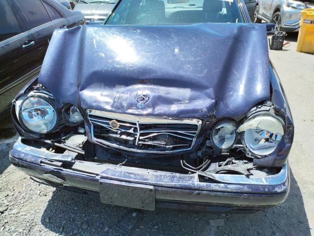 Photo 7 from auction – 1998 MERCEDES-BENZ E 430 with VIN WDBJF70F9WA690218