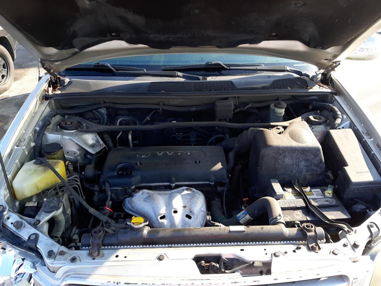 Photo 7 from auction – 2004 TOYOTA HIGHLANDER with VIN JTEGD21A040083159