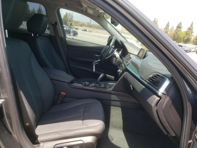 Photo 5 from auction – 2018 BMW 320 I with VIN WBA8E1G55JNU92313