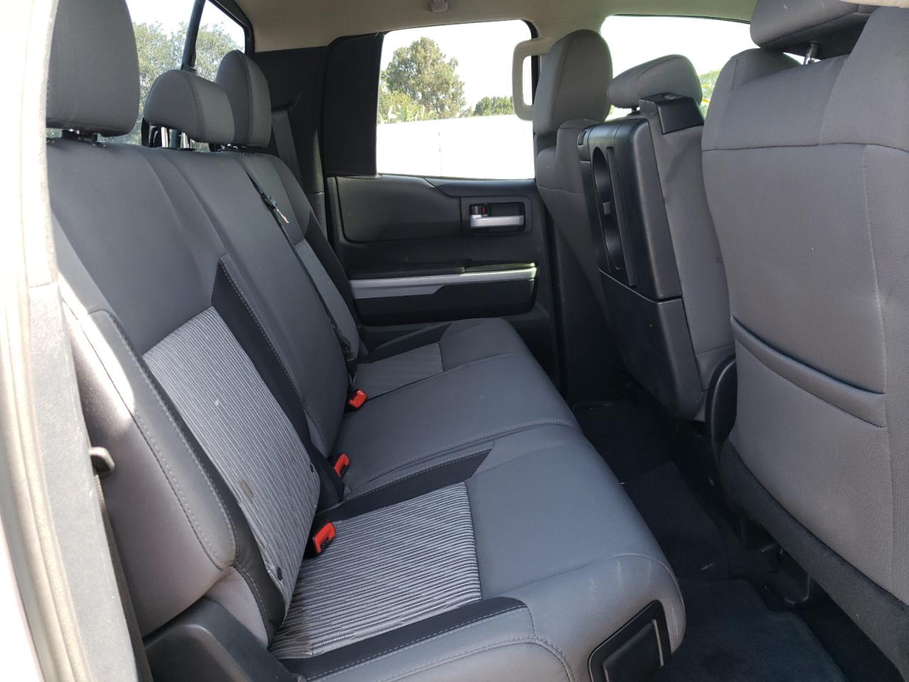Photo 18 from auction – 2014 TOYOTA TUNDRA DOU with VIN 5TFRM5F1XEX073092