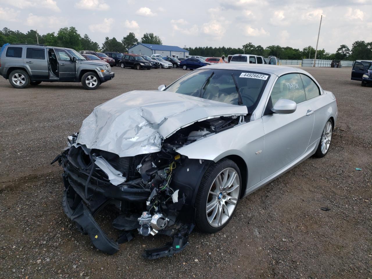 Photo 2 from auction – 2013 BMW 335 I with VIN WBADX7C56DE746181