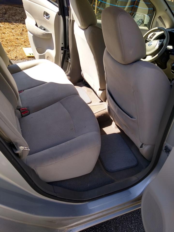 Photo 6 from auction – 2012 NISSAN LEAF SV with VIN JN1AZ0CP2CT017651