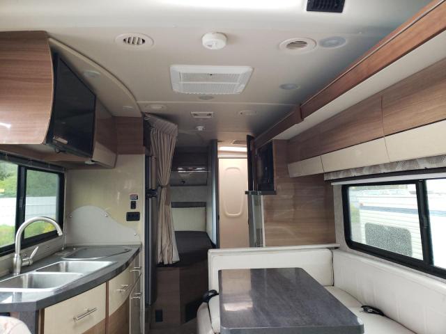 Photo 6 from auction – 2015 WINNEBAGO MINNIEWINN with VIN WDAPF4CC6F9599200