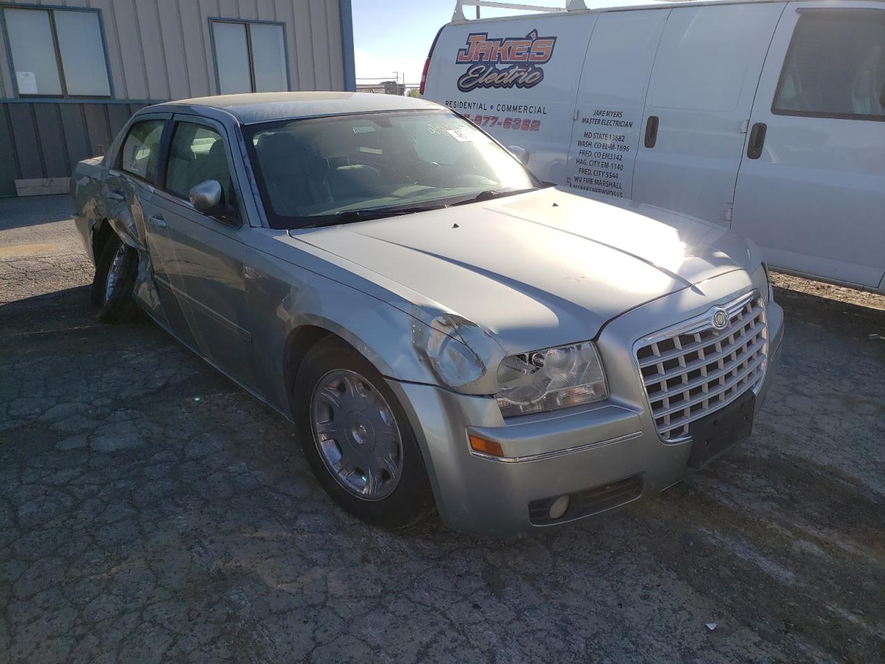 Photo 1 from auction – 2005 CHRYSLER 300 TOURIN with VIN 2C3JA53G65H539902