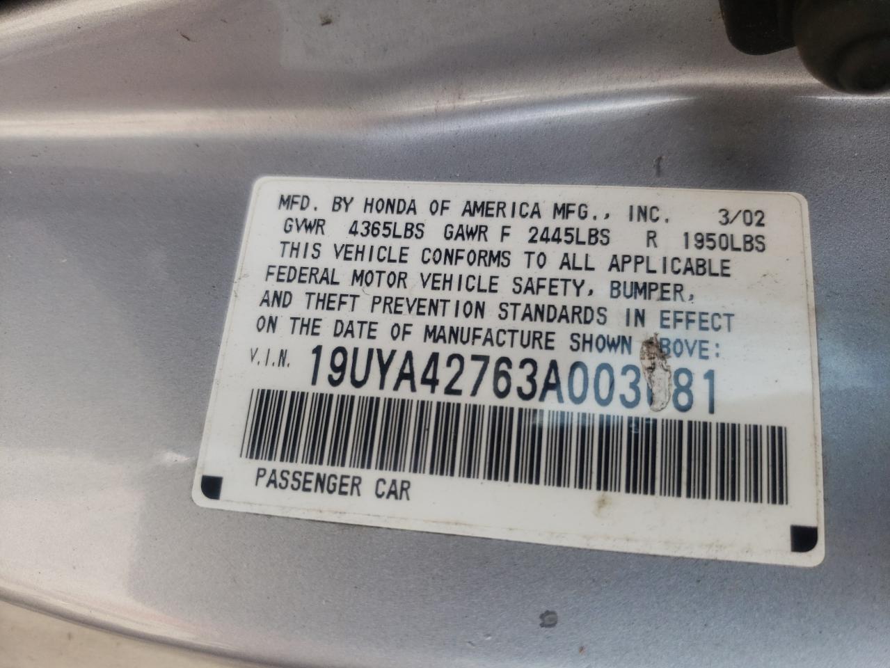 Photo 10 from auction – 2003 ACURA 3.2CL TYPE with VIN 19UYA42763A003681
