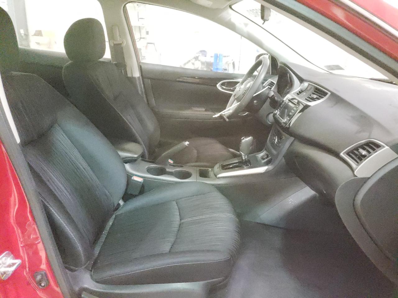 Photo 5 from auction – 2018 NISSAN SENTRA S with VIN 3N1AB7AP1JL603761