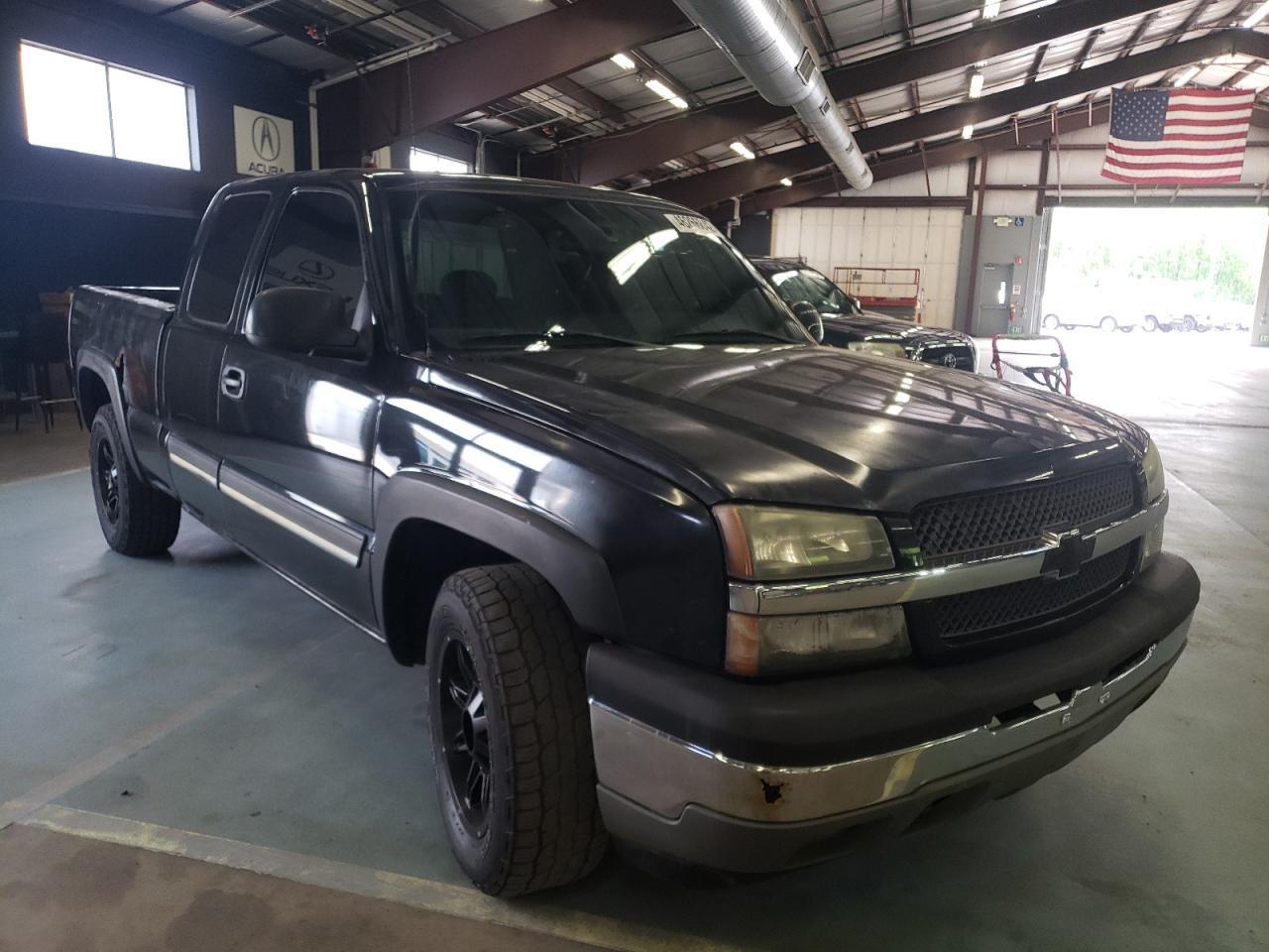 Photo 1 from auction – 2005 CHEVROLET SILVERADO with VIN 1GCEK19Z75Z200674